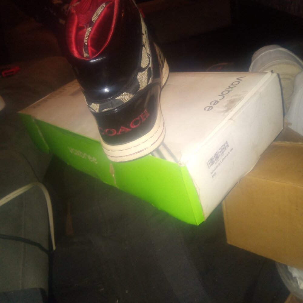 Coach shoes - Picture 2 of 4